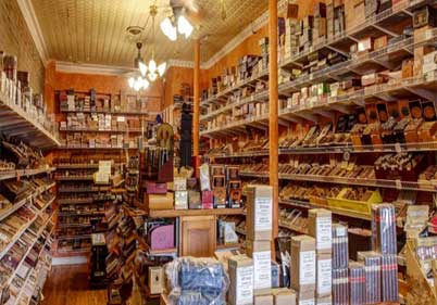 Edward's Pipe & Tobacco Shop